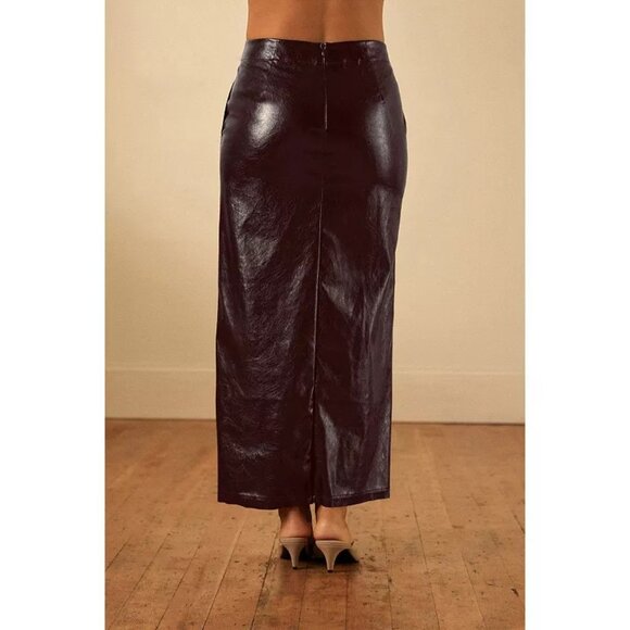 Gorgeous Faux Leather full length skirt with zipper in back , Brown color NWOT - Picture 2 of 5